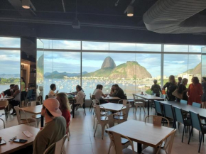 SUH Botafogo 03 Great Bars, Metro and Shopping!